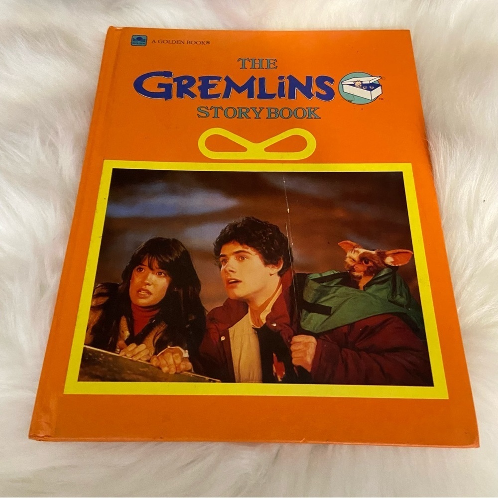 🛍️3/$30 Vintage 1984 The Gremlins Storybook hardcover